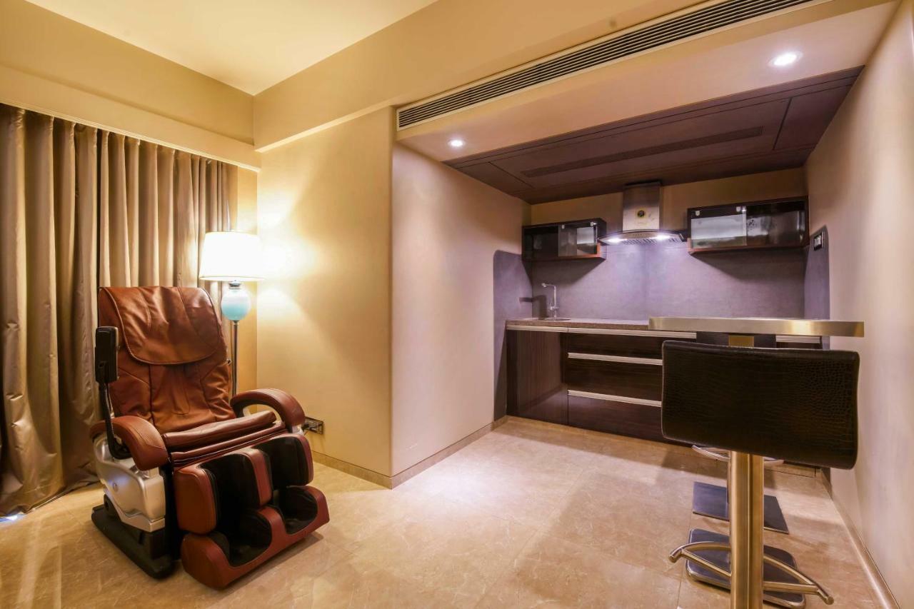 Sai Palace Grand, Malad Mumbai Kültér fotó