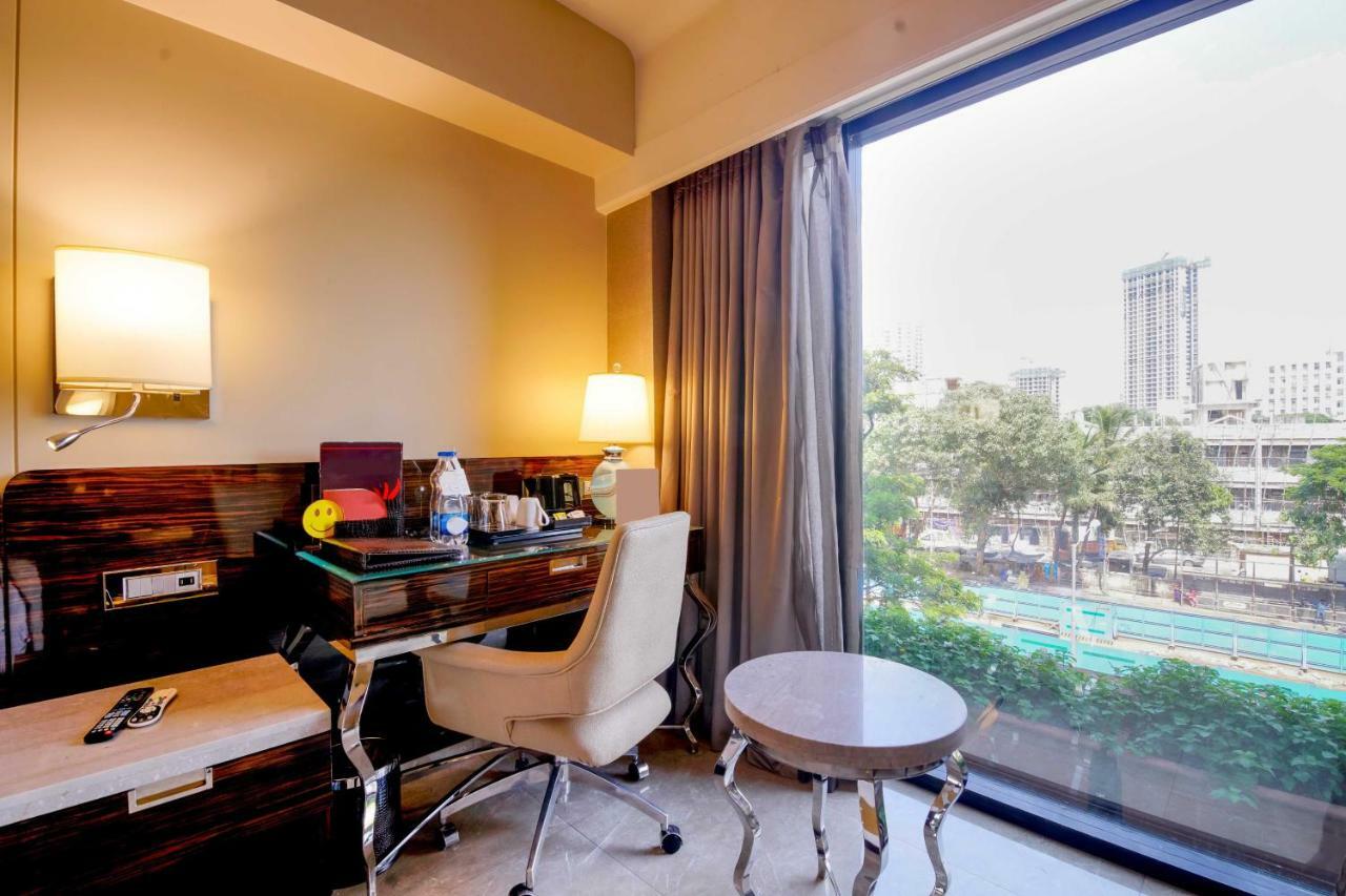 Sai Palace Grand, Malad Mumbai Kültér fotó